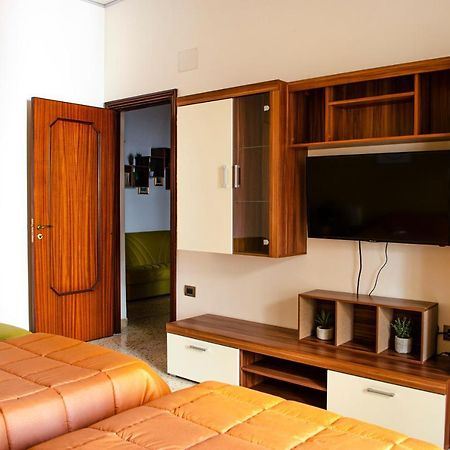 Primopiano Holiday House Салерно Екстериор снимка