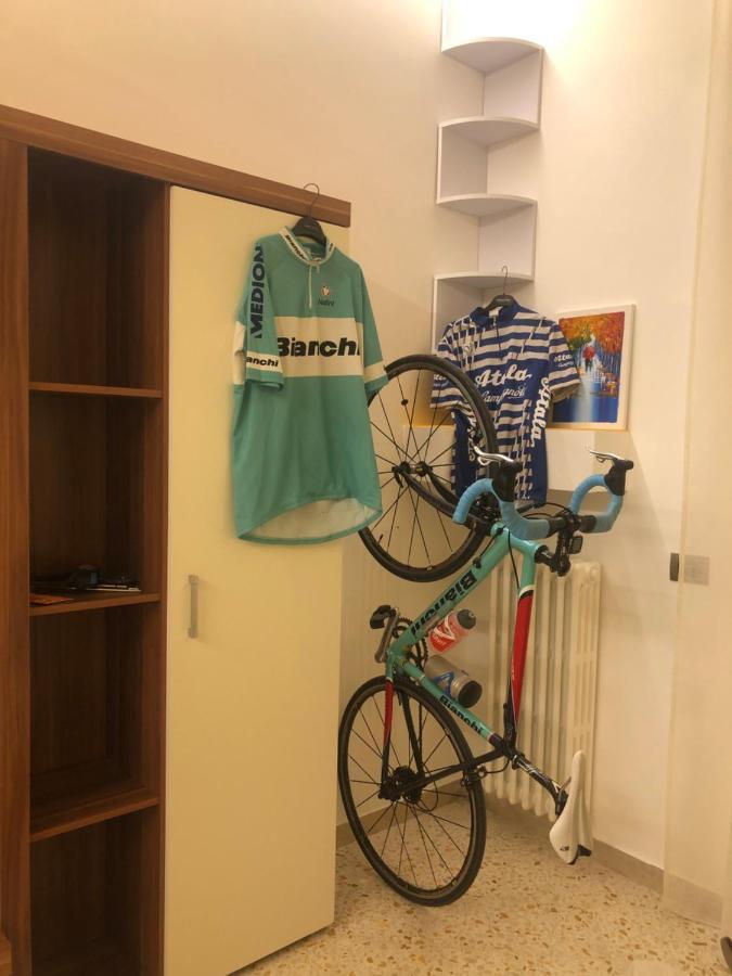Primopiano Holiday House Салерно Екстериор снимка