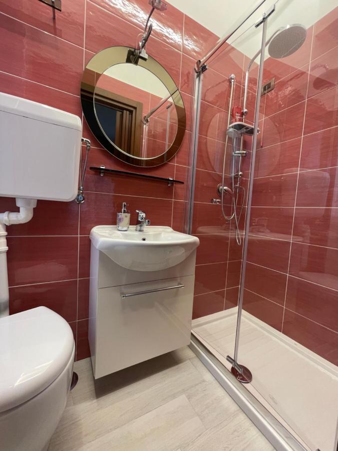 Primopiano Holiday House Салерно Екстериор снимка