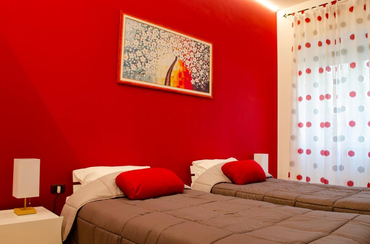 Primopiano Holiday House Салерно Екстериор снимка